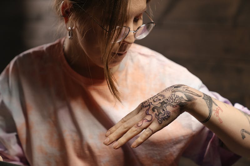 Fine line ink work